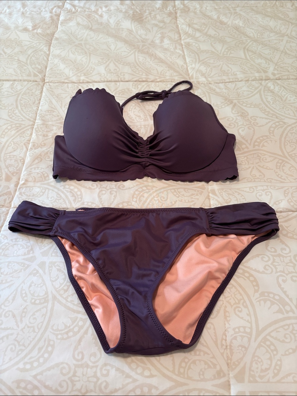 Victoria’s Secret bikini